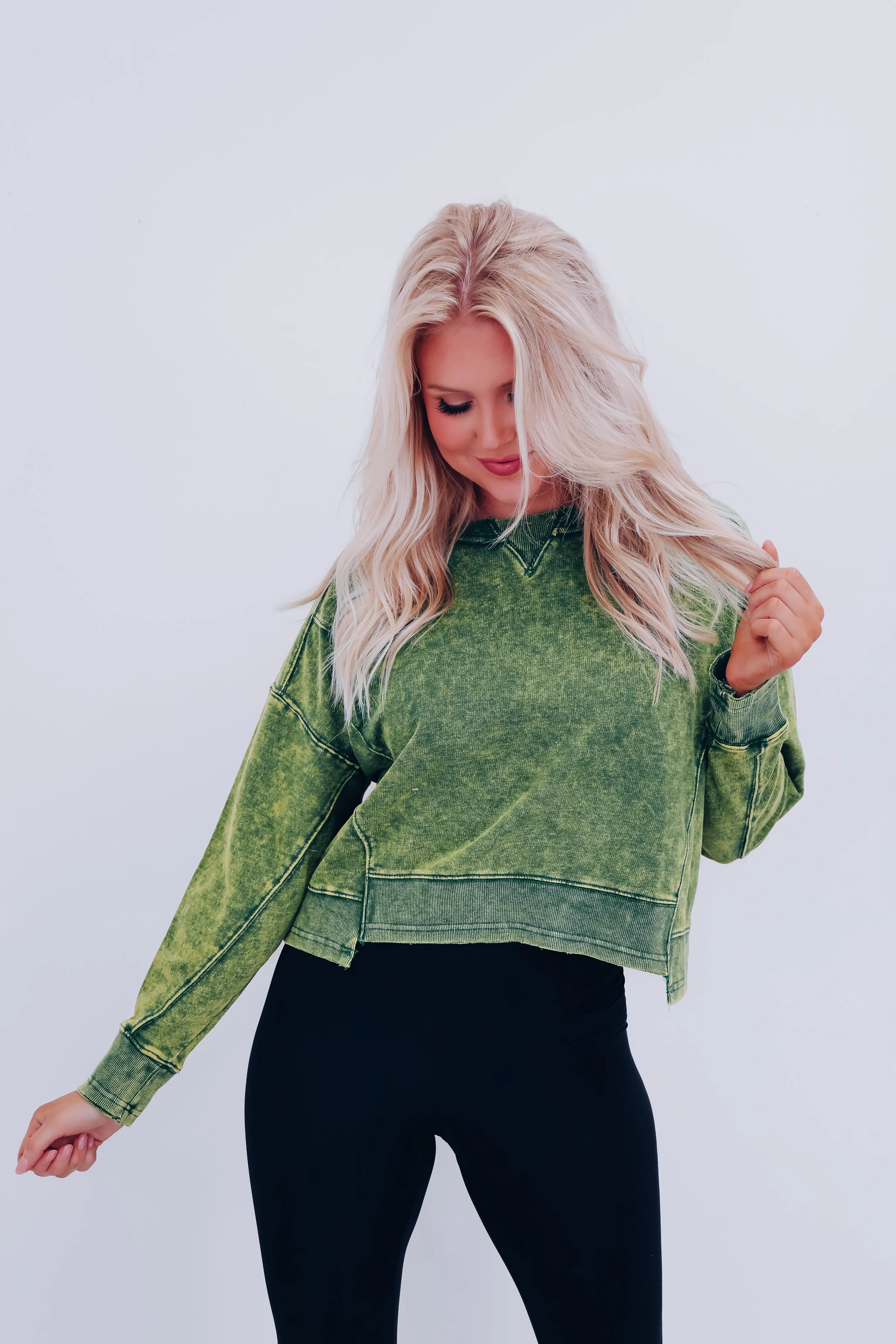 Amanda Acid Washed Cropped Sweatshirt - Dark Green