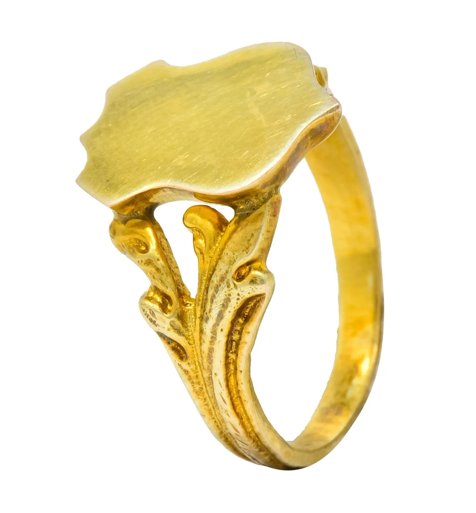 Art Nouveau 12 Karat Yellow Gold Shield Signet Unisex Ring