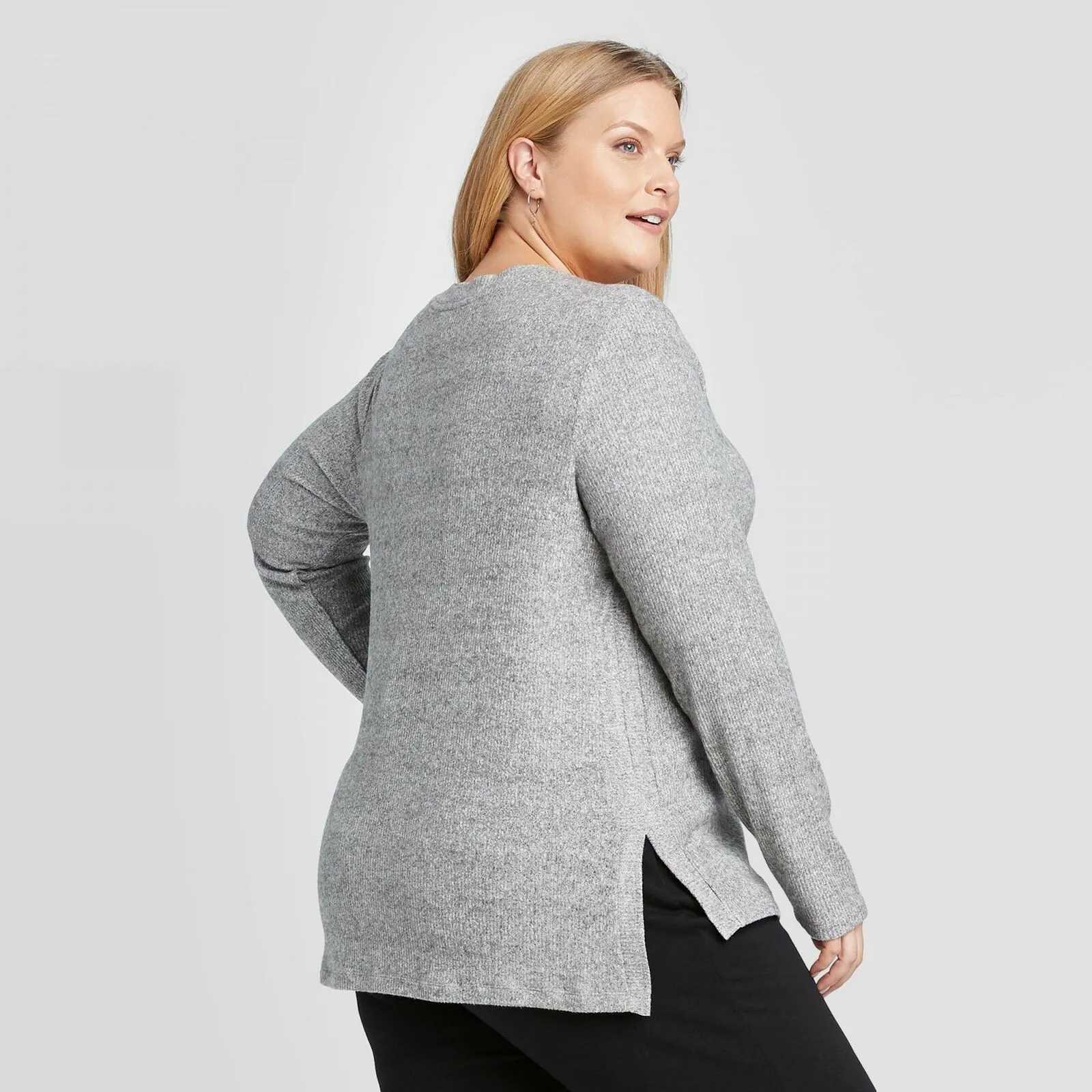 Ava & Viv Women's Plus Size Long Sleeve V-Neck Rib-Knit Top