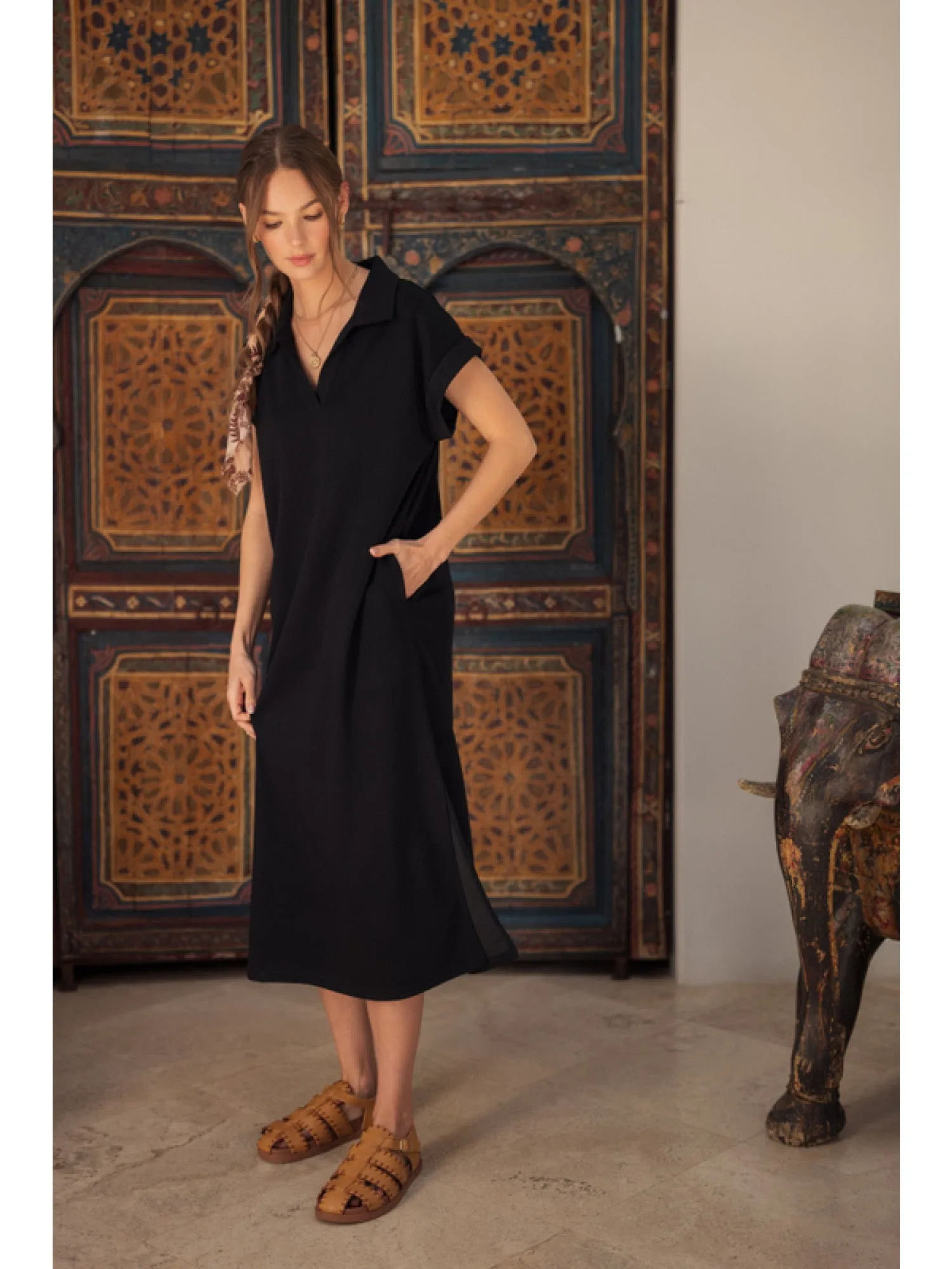 Black Solid Midi Dress