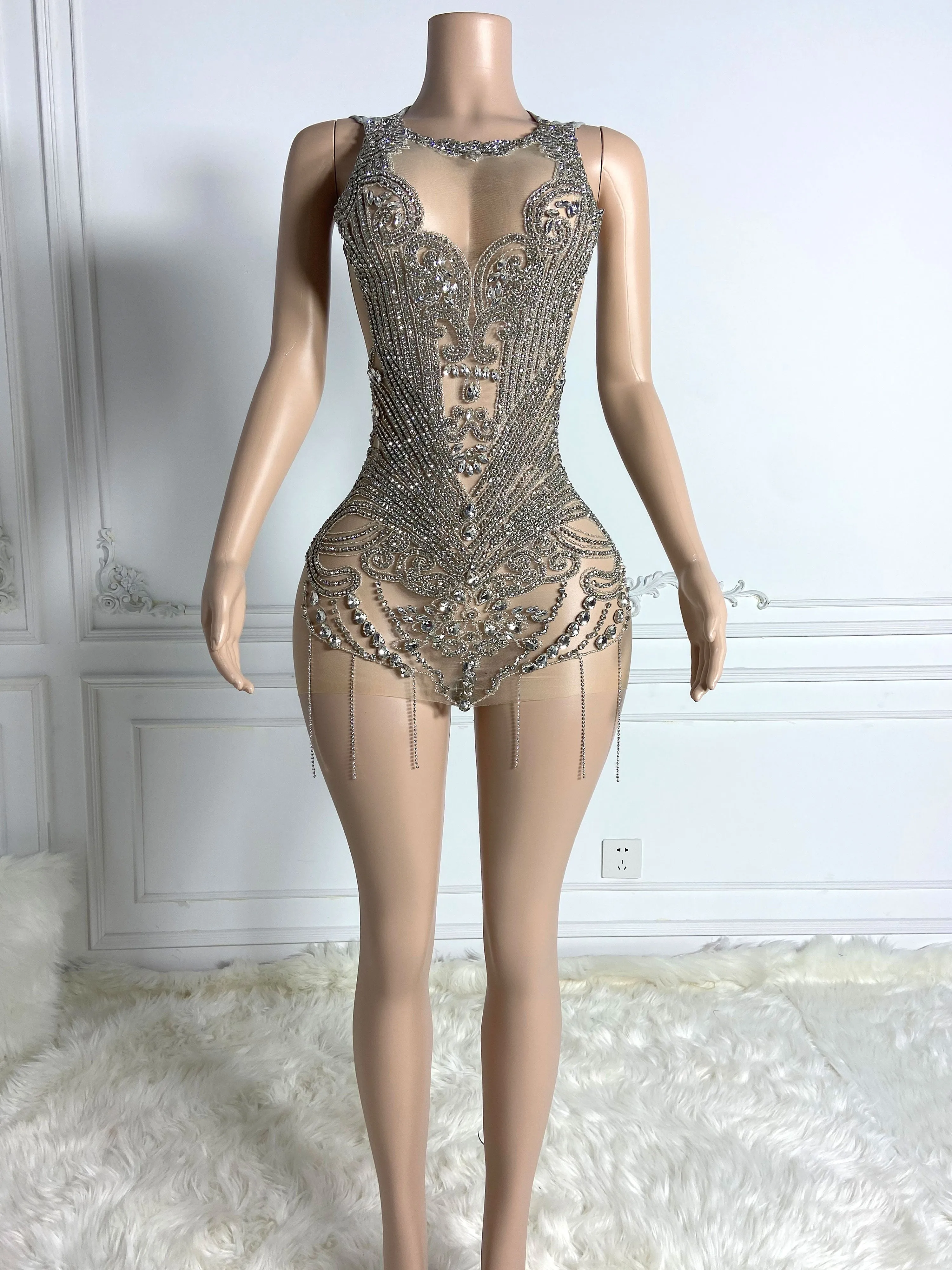 Chic Silver Sequins Mini Dress