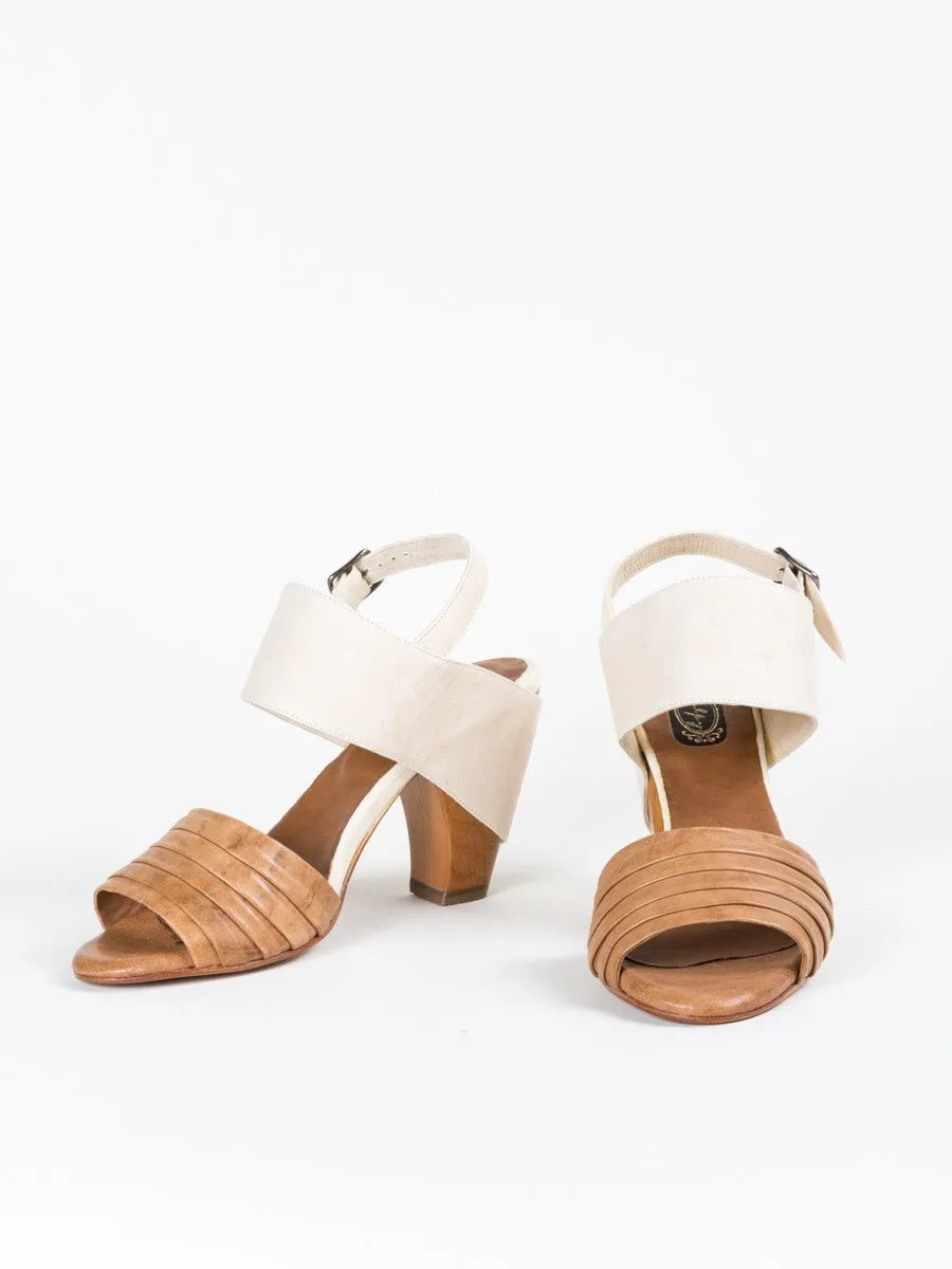 color block sandal - camel