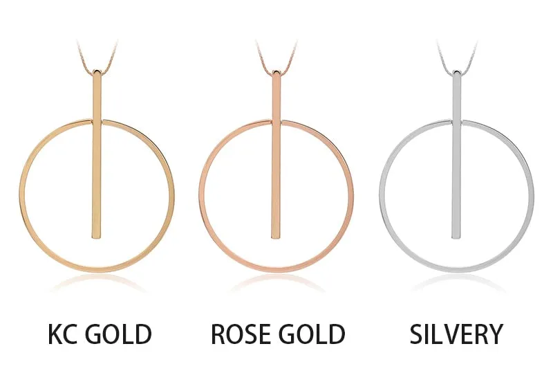 Elegant Femme Circle Necklace