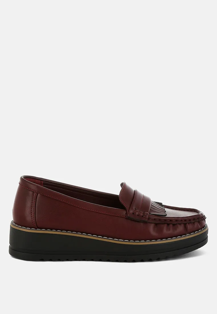 Fringed Nubuck Loafers


 By RAG