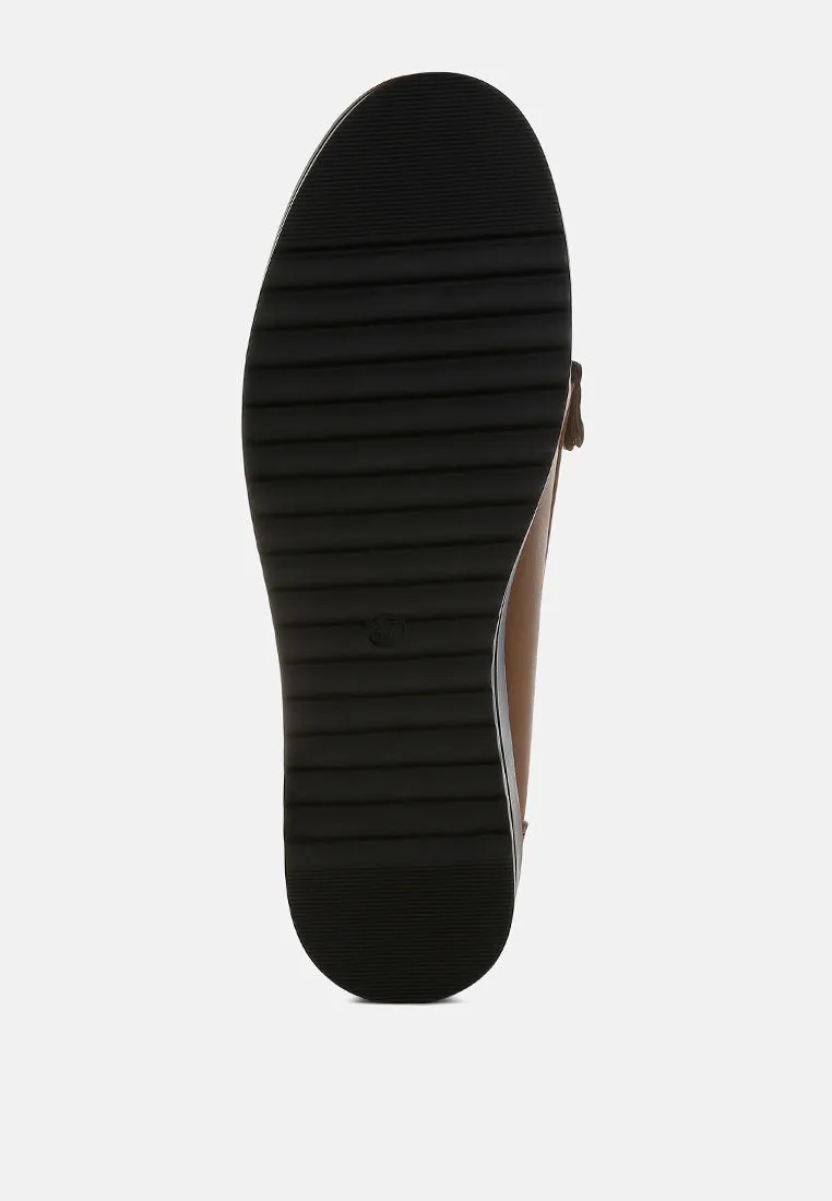 Fringed Nubuck Loafers


 By RAG