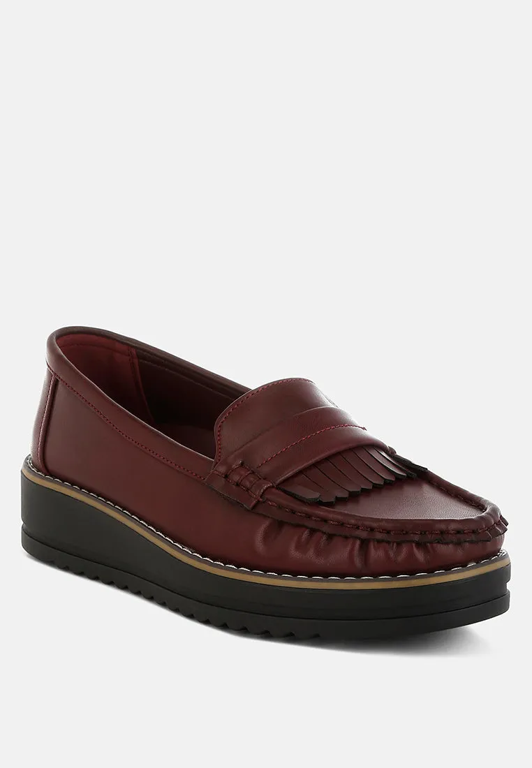 Fringed Nubuck Loafers


 By RAG