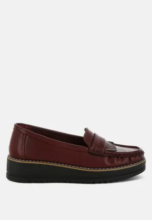 Fringed Nubuck Loafers


 By RAG