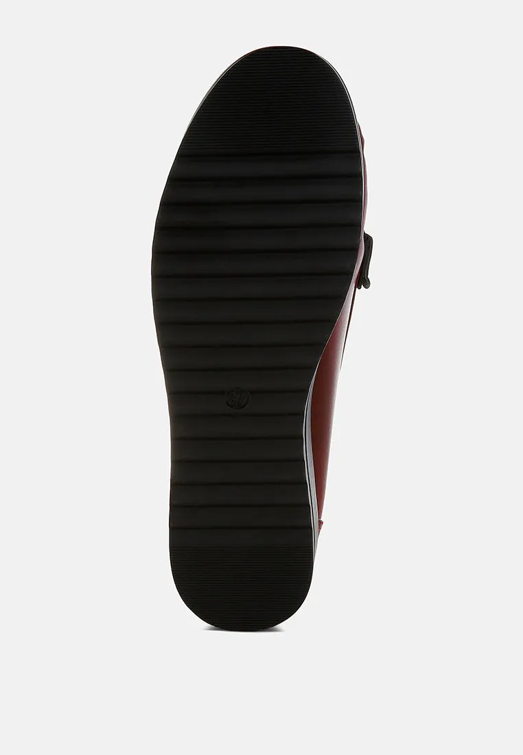 Fringed Nubuck Loafers


 By RAG