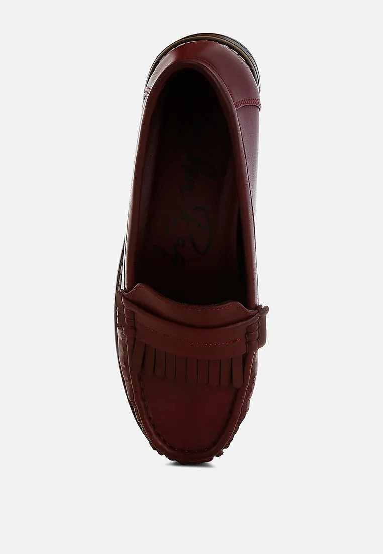 Fringed Nubuck Loafers


 By RAG