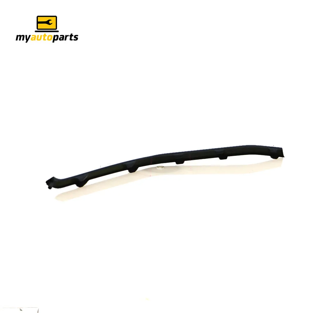 Front Bar Mould Passenger Side Genuine suits Hyundai Elantra AD II