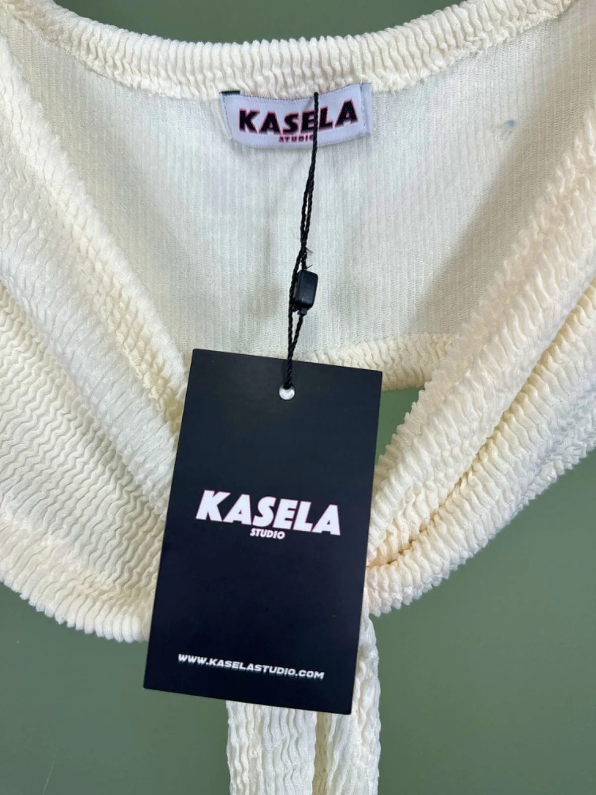 Kasela White Textured Cut-Out Dress No Size