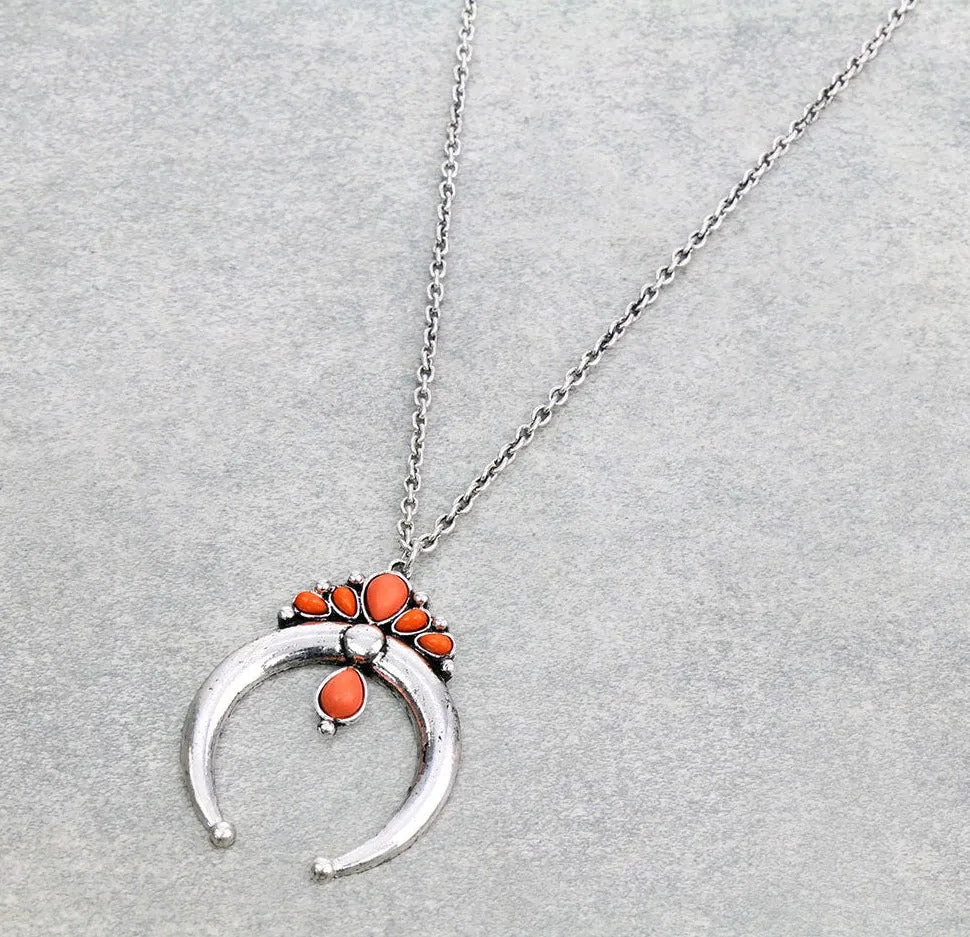 Kelvyn 6 Stone Silver Fashion Naja Pendant Necklace