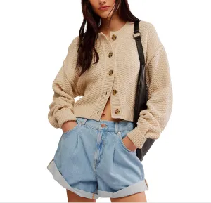 LILA CARDI-BIRCH