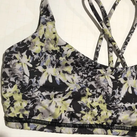 Lululemon Energy Bra Crosscourt Petal Black Clarity Yellow / Black