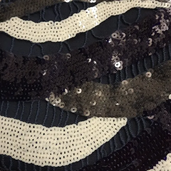 NWT, BCBGMaxAzria Elodie Sequin Wave Skirt