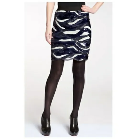 NWT, BCBGMaxAzria Elodie Sequin Wave Skirt
