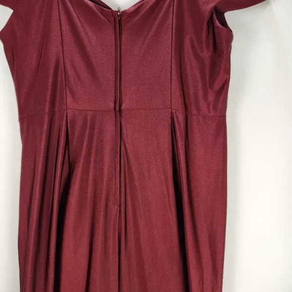 Oleg Cassini Elegant Burgundy Off-Shoulder Women's  Dress Size 16W
