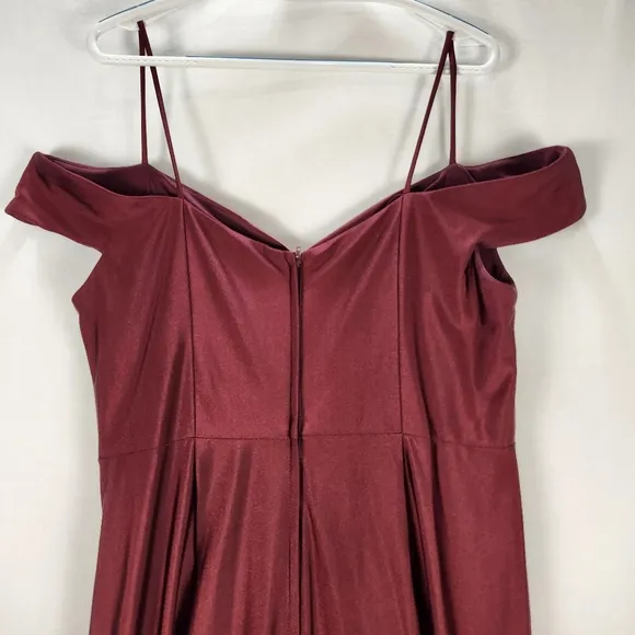 Oleg Cassini Elegant Burgundy Off-Shoulder Women's  Dress Size 16W