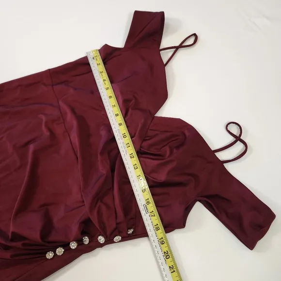 Oleg Cassini Elegant Burgundy Off-Shoulder Women's  Dress Size 16W