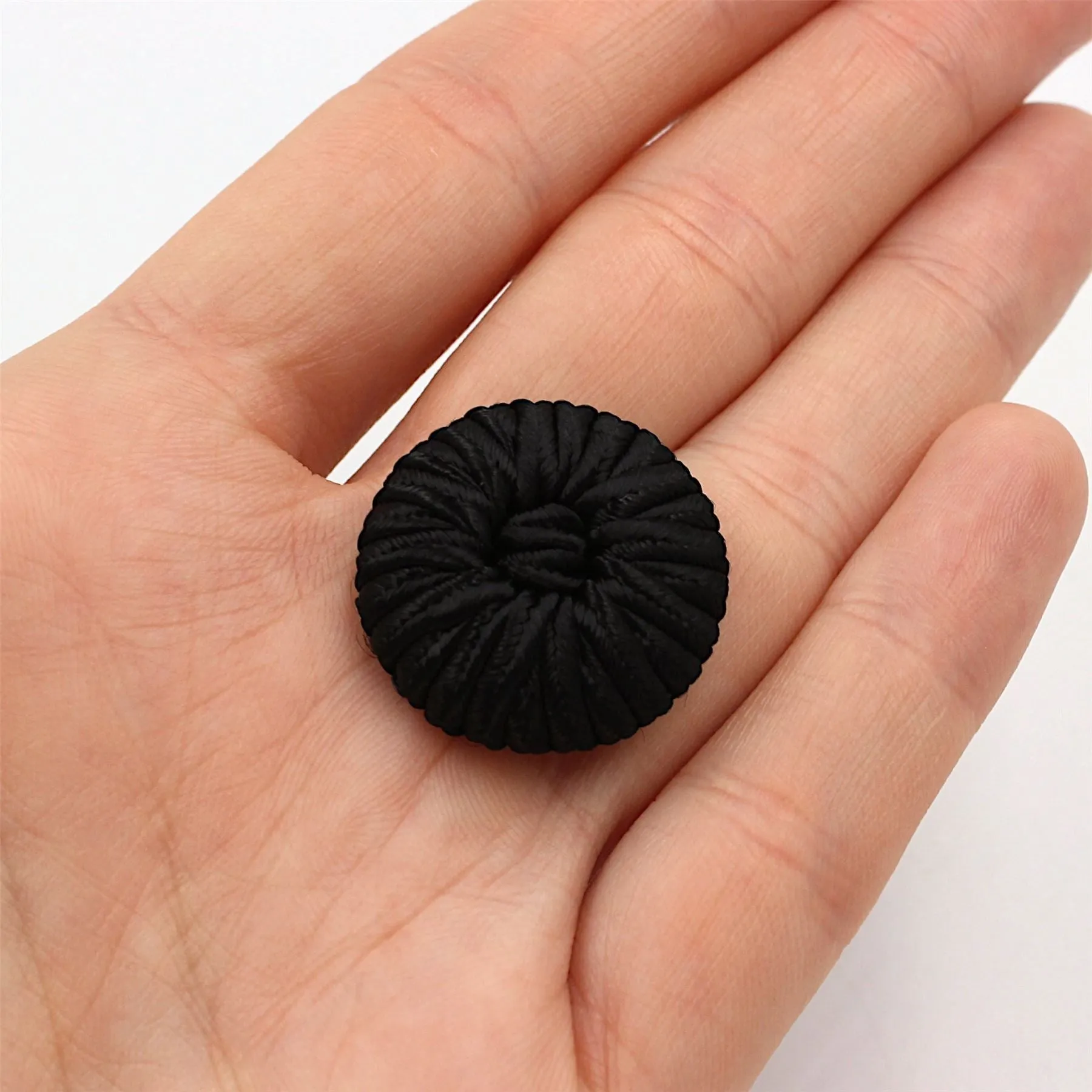 Passementerie Corded Button With Centre Knot 4455