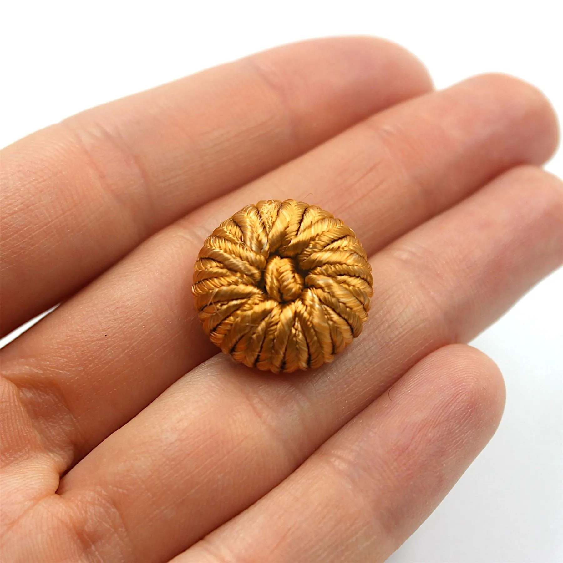 Passementerie Corded Button With Centre Knot 4455