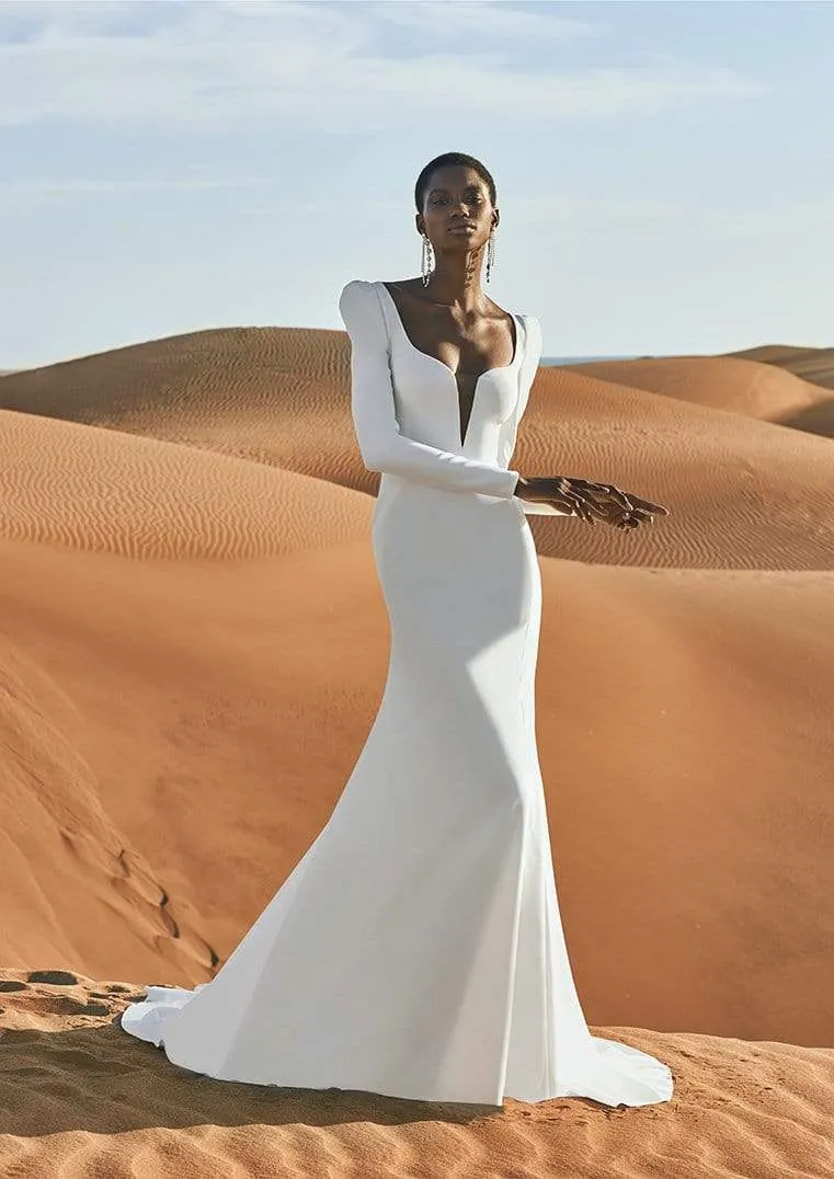 Pronovias: Antelope