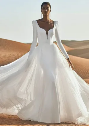 Pronovias: Antelope