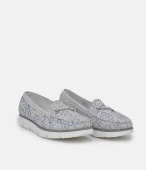 Vittoria Mengoni Gorgeous Grey Circle Loafers
