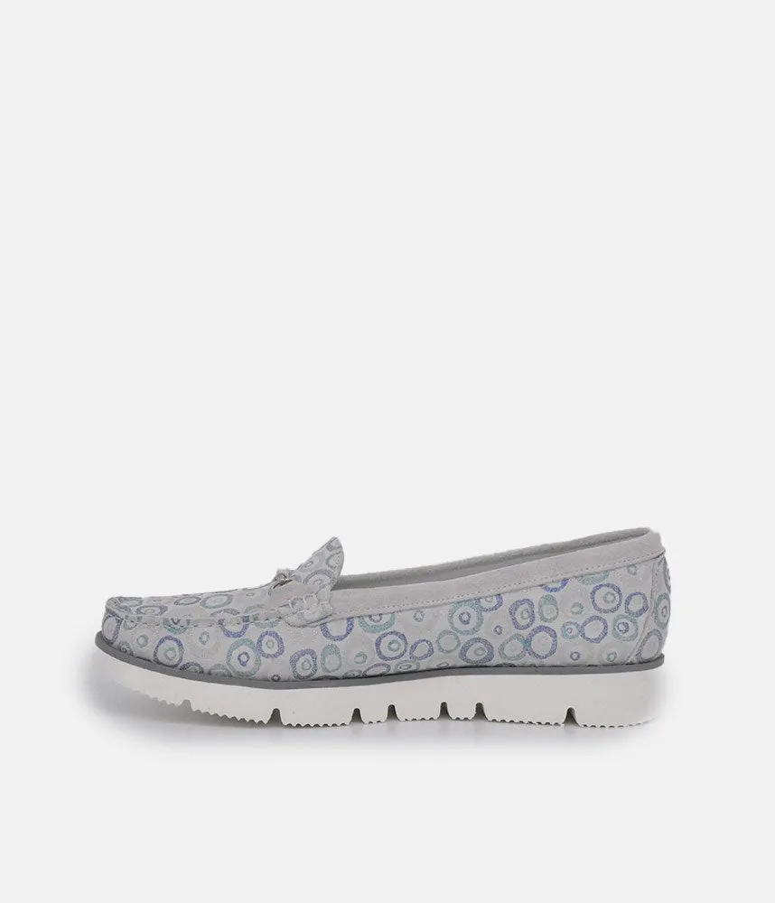 Vittoria Mengoni Gorgeous Grey Circle Loafers