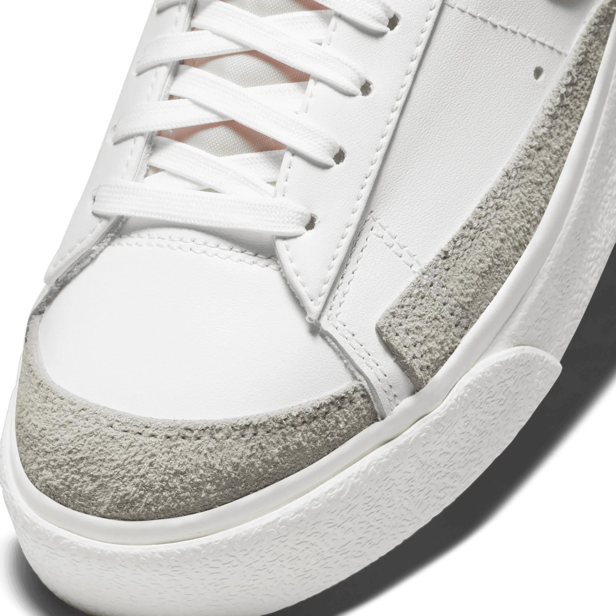 W BLAZER LOW PLATFORM