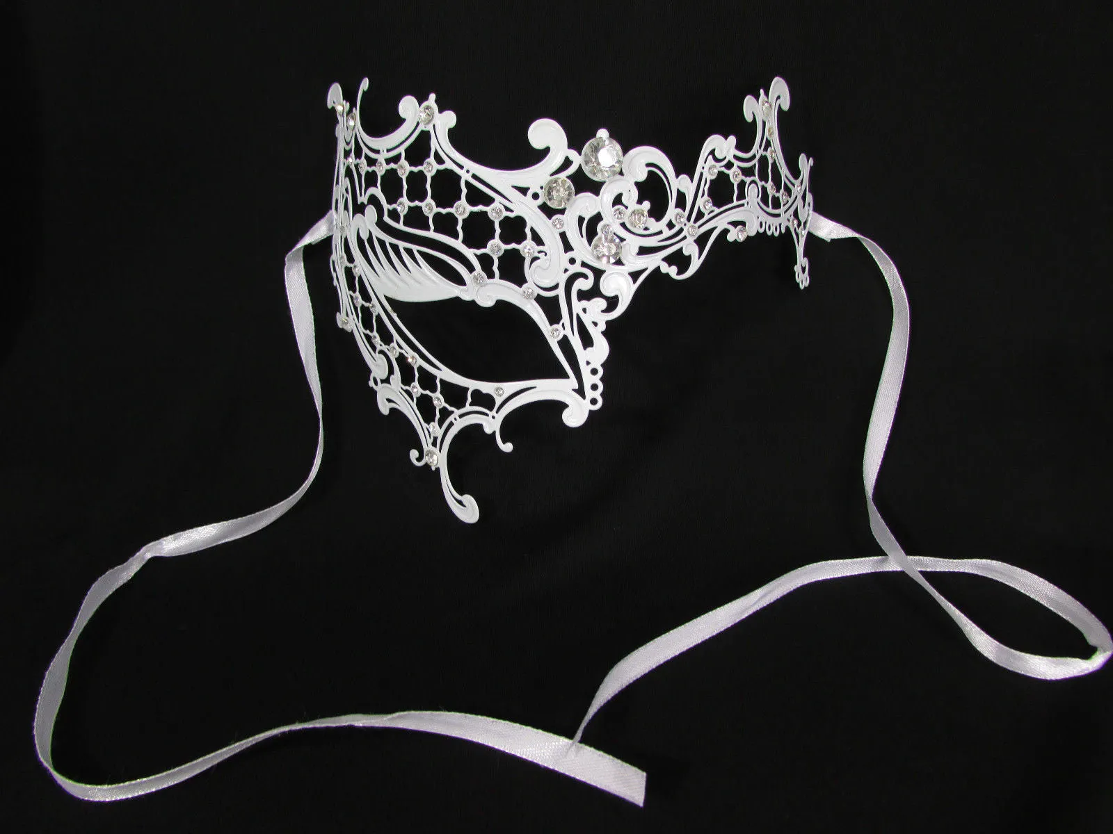White Half Face Right Side Mask Rhinestones Back Tie Women Mardi Gras Halloween
