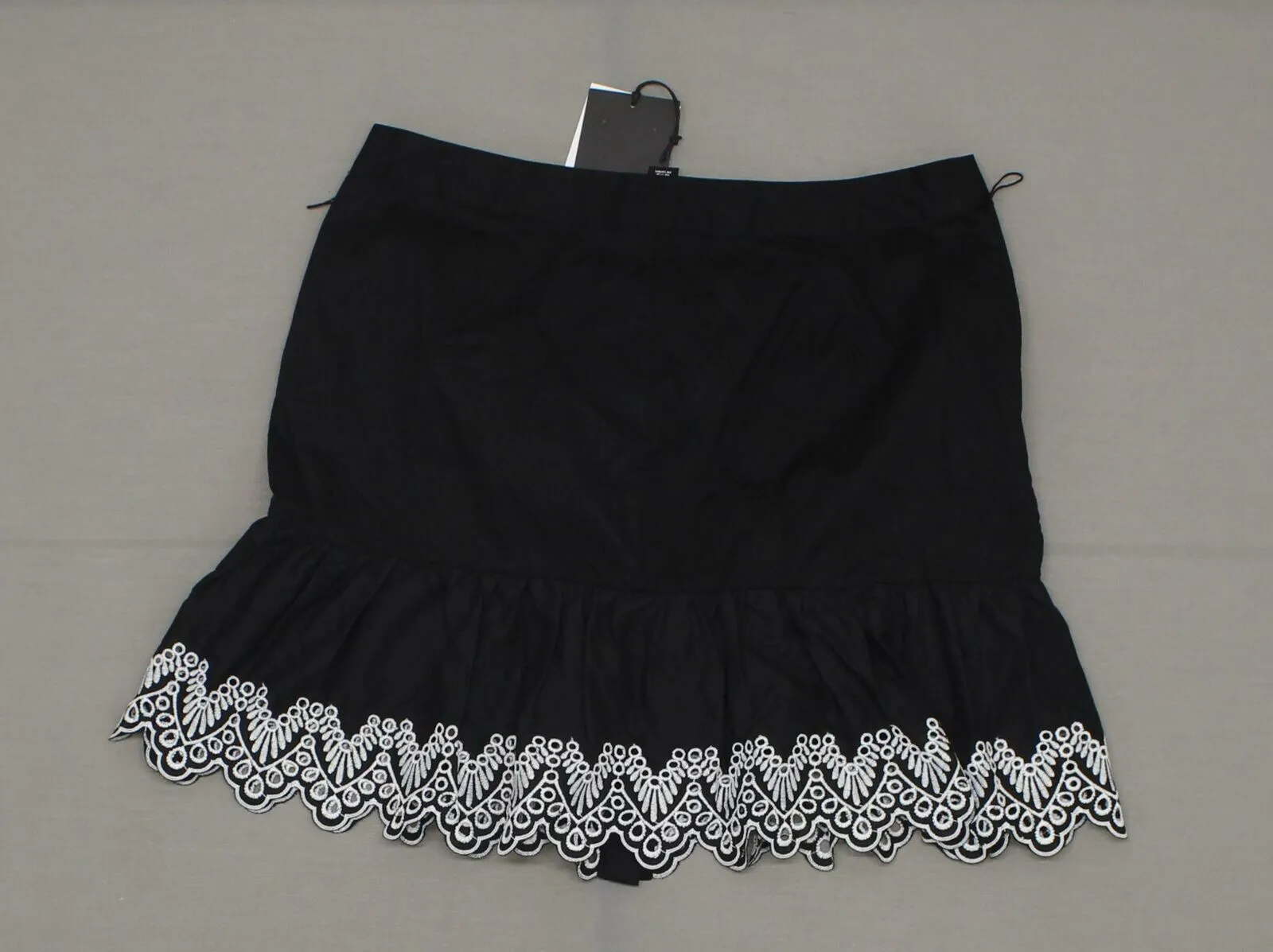 Who What Wear Women's Eyelet Trim Mini Skirt Black 12