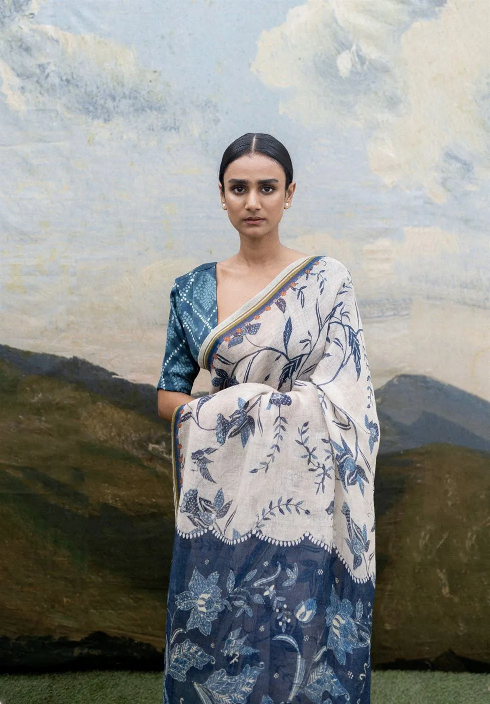 Yam   I   Lunigiana Indonesian Batik Saree SAREE Blouse Not Included LINEN WHITE & BLUE An Indian Summer YAMSR13